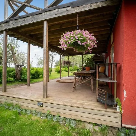 Kuberi Retro Holiday Home I Private Sauna Pedja