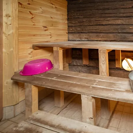 Vendégház Kuberi Retro Holiday Home I Private Sauna Pedja