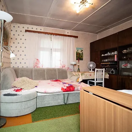 Vendégház Kuberi Retro Holiday Home I Private Sauna Pedja