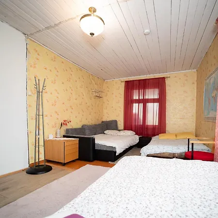 Kuberi Retro Holiday Home I Private Sauna *