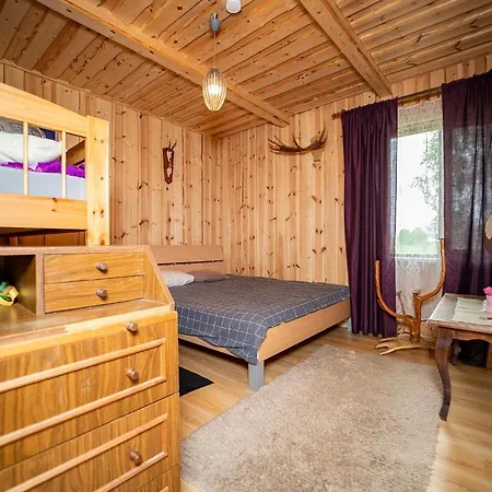 Kuberi Retro Holiday Home I Private Sauna Vendégház Pedja