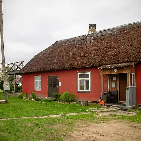 Kuberi Retro Holiday Home I Private Sauna Vendégház Pedja