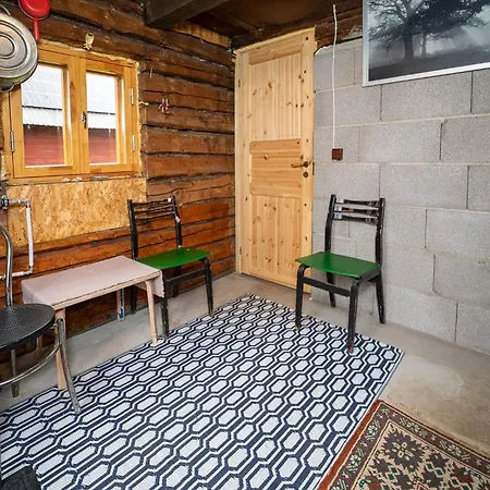 Vendégház Kuberi Retro Holiday Home I Private Sauna Pedja